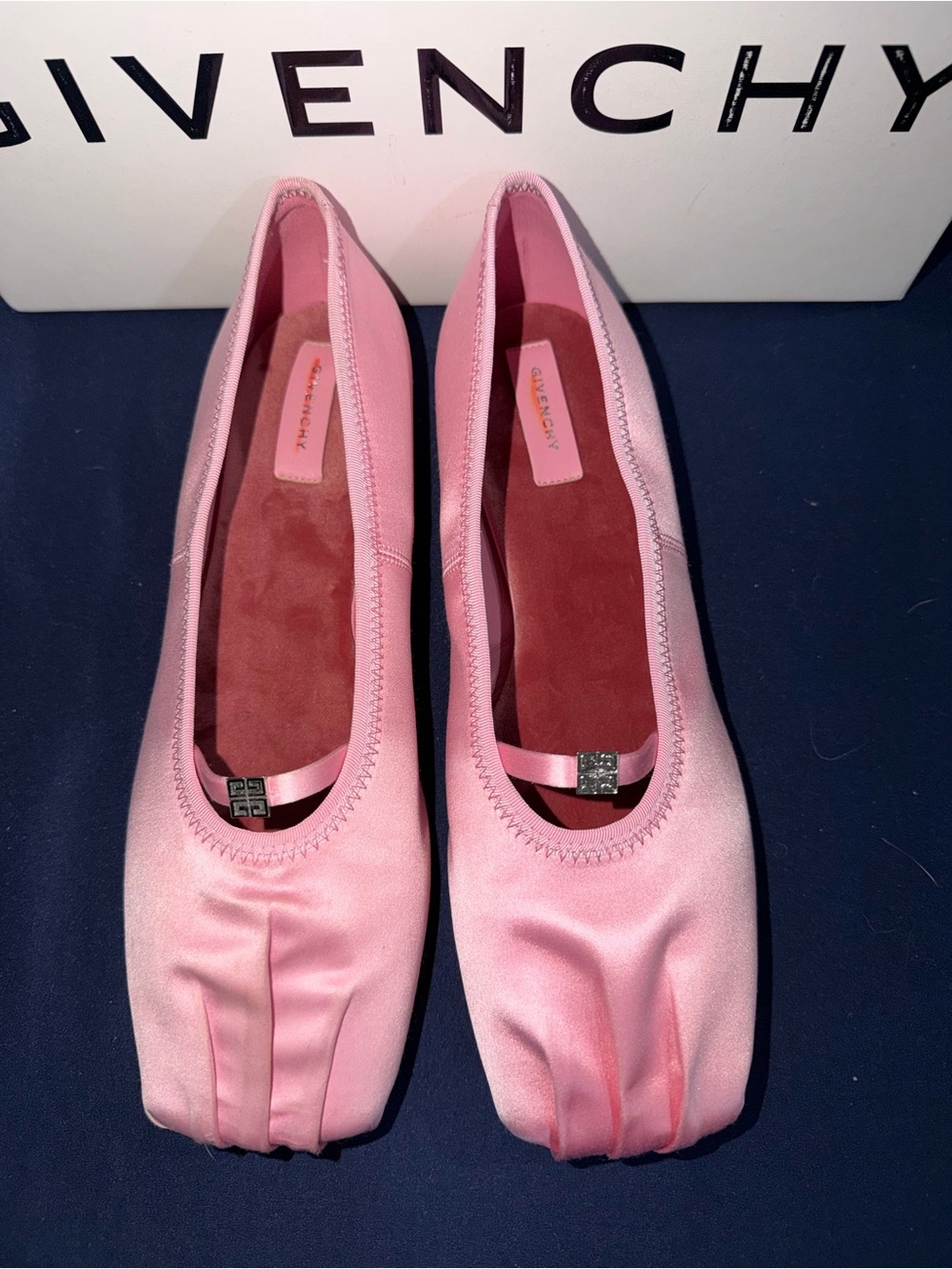 Givenchy Ballet Flats - Picture 12 of 12